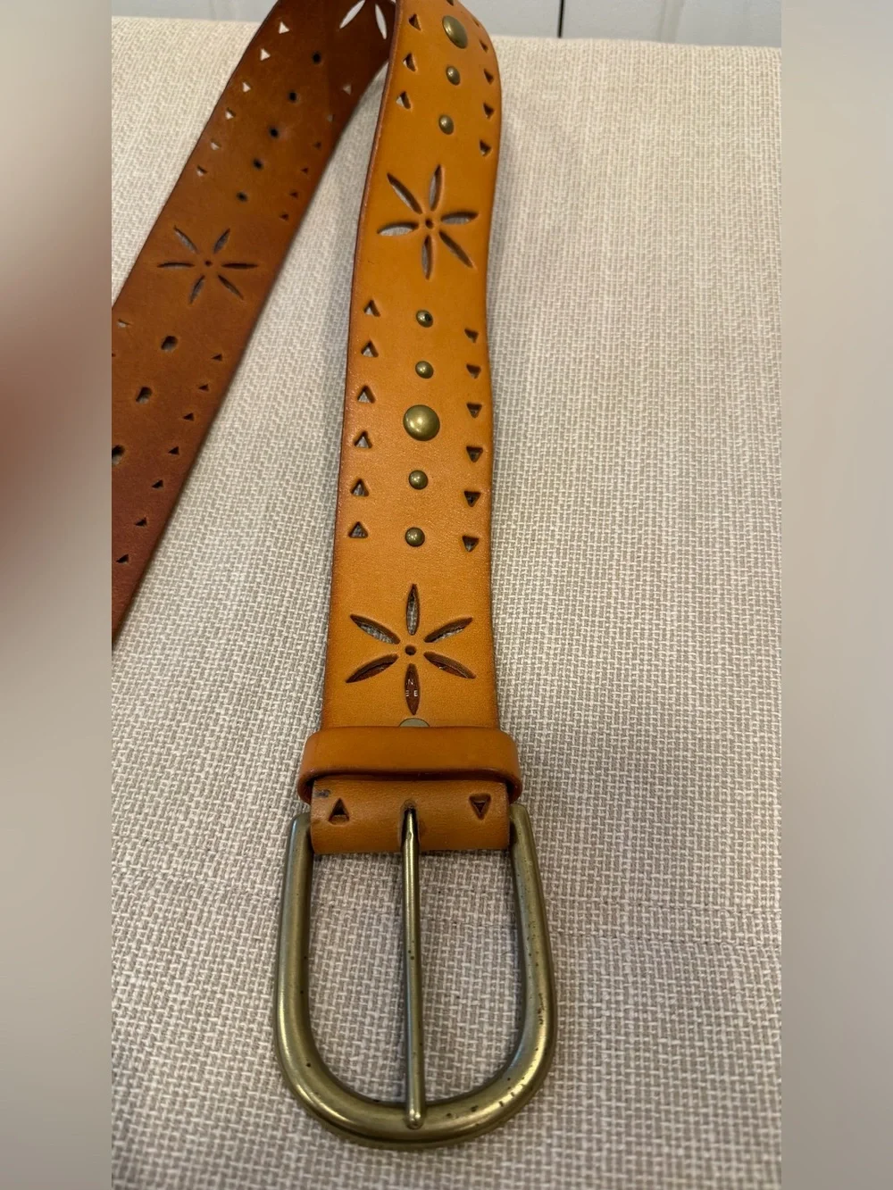 Western Style Genuine Leather Cutout Brown Women’s Belt Size S